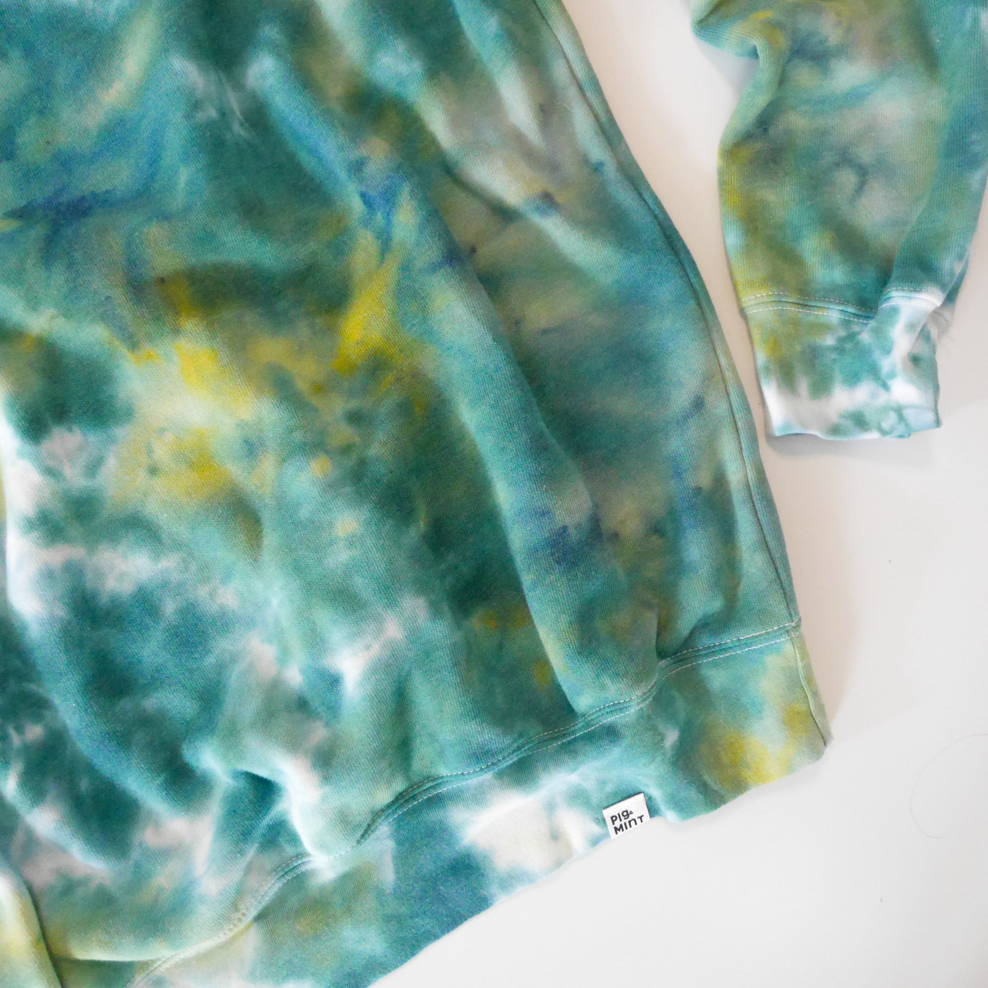 Adult Crew Neck Tie-Dye Sweatshirt