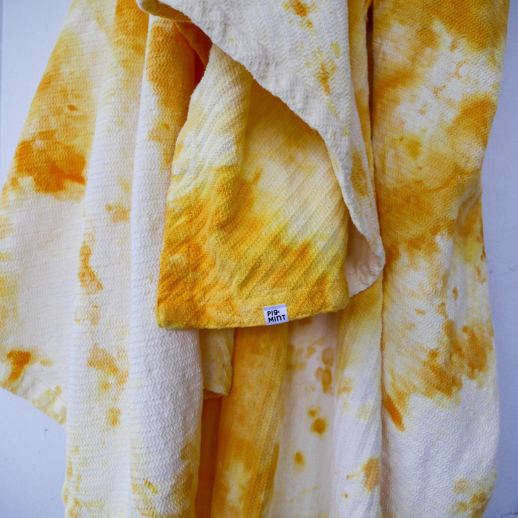 Throw Blanket - PigMintShop